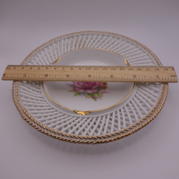 Vintage Japan Ceramic Ash Tray with Gold Trim Waffle Border & Rose Design Center - Picture 3 of 15